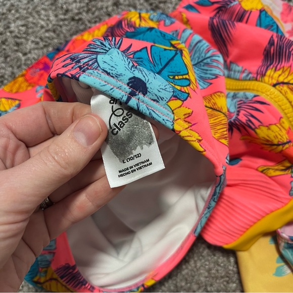 Girls swim bundle (3 pieces) all size 10, brands: art class & volcom - Picture 2 of 5